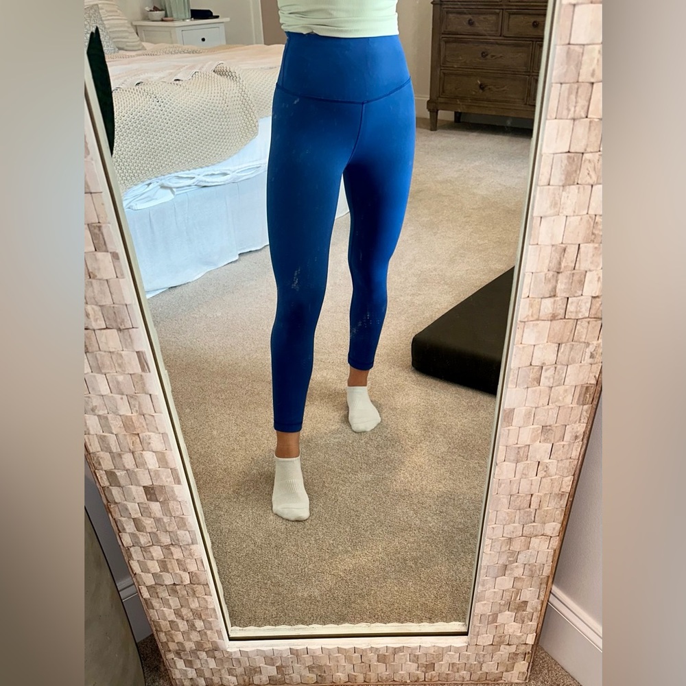 Lululemon Wunder Under Trains